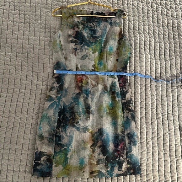Josie Natori muted‎ watercolor floral dress. Size 6. EUC - Picture 7 of 10